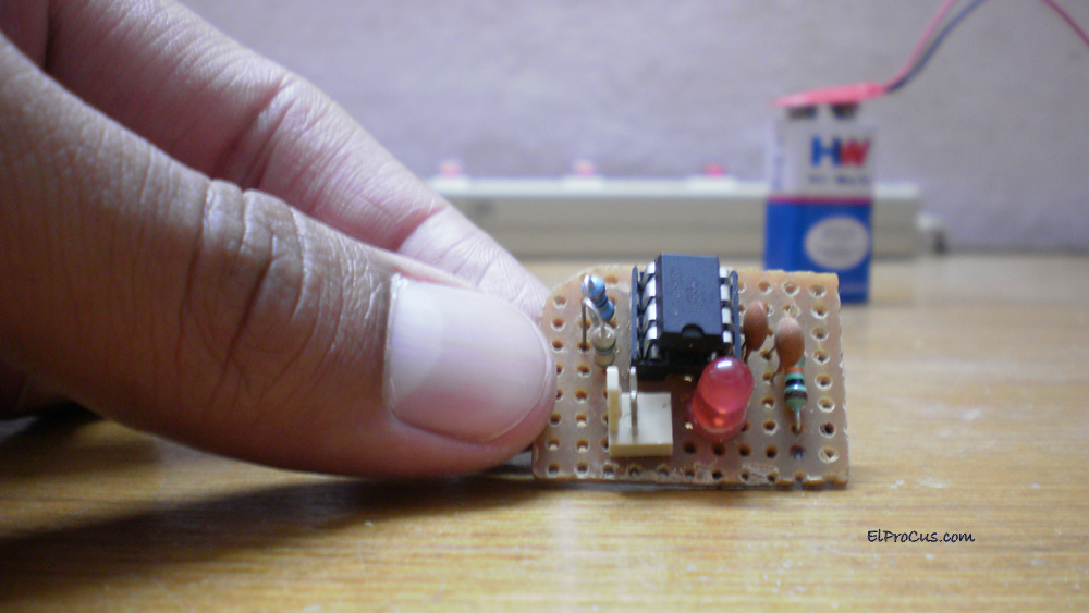 555 IC Timer Tester - Hardware