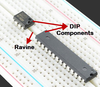 Connecting DIP Components on Breadboard