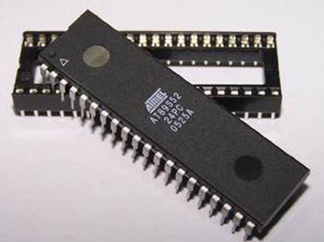 AT89S52 Microcontroller