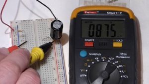 Test a Capacitor using Analog and Digital Multimeter